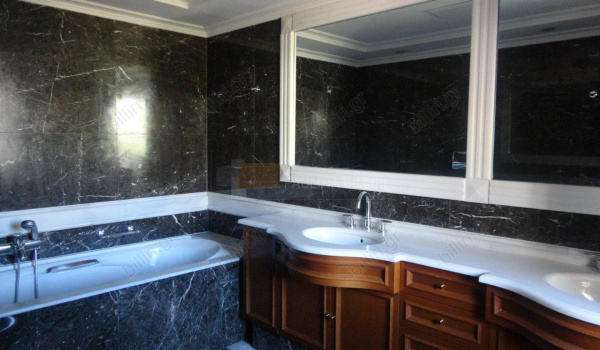 Μπάνιο - Bathroom